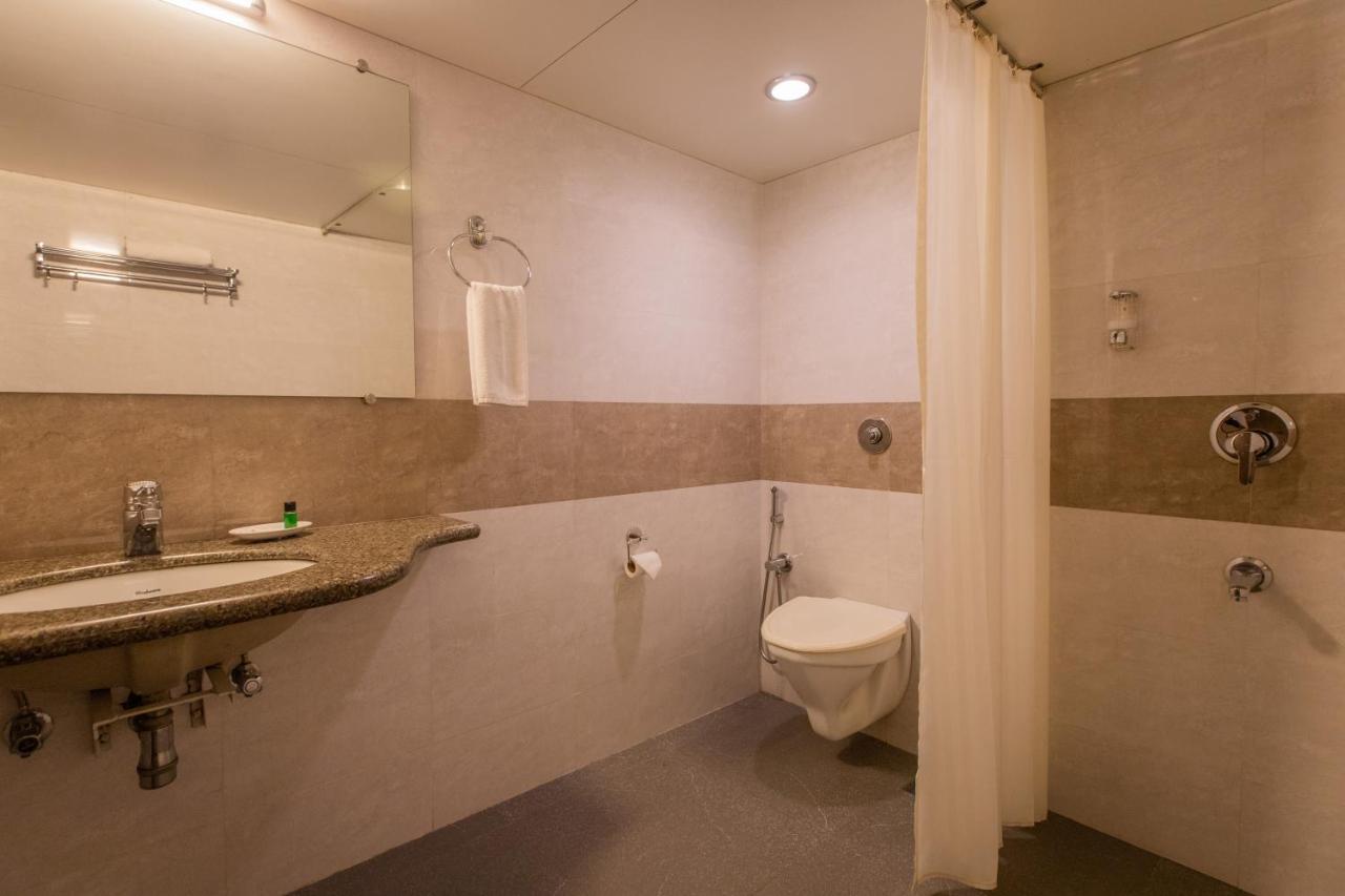 Nanutel Hotel 3*