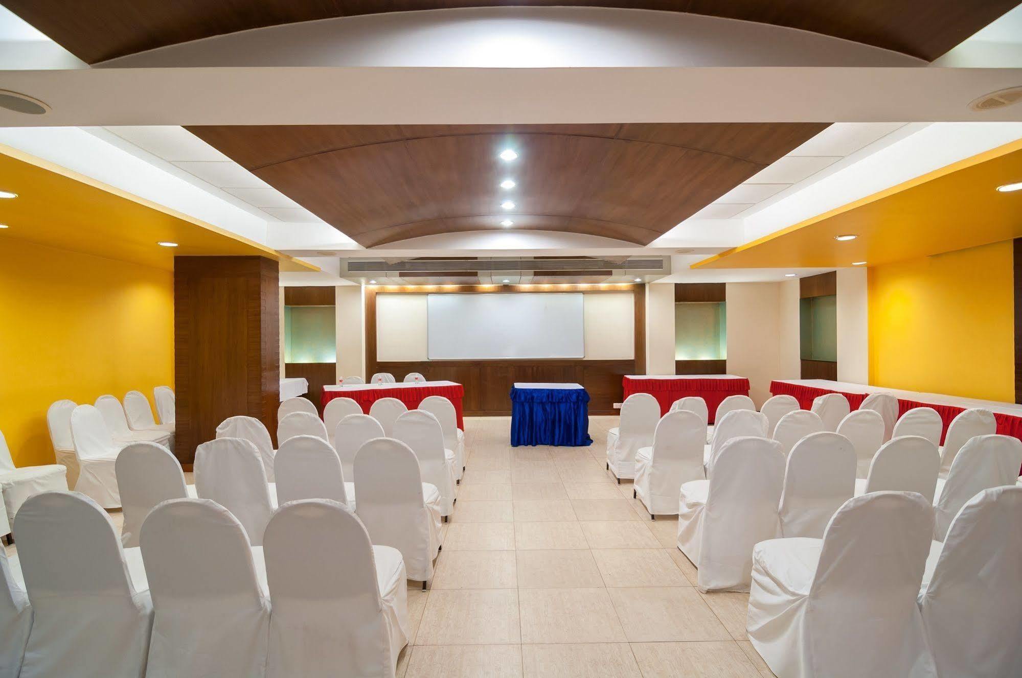 Hotel Nanutel 3*