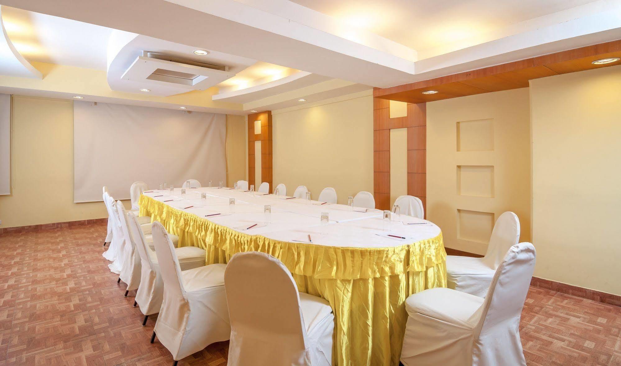Nanutel Hotel 3*